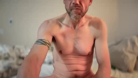 Snapshot of sparker1169 chatting on December 19, 2024, 8:34 am Dad online show from December 19, 2024, 8:34 am