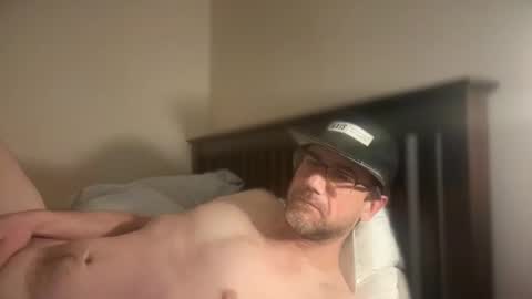 Snapshot of sparker1169 chatting on January 19, 2025, 7:36 am Dad online show from January 19, 2025, 7:36 am