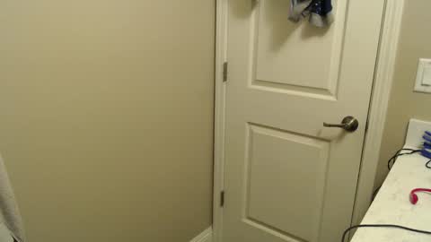 Tip 1 token  Follow me on instagram  Sparkle pinuppp online show from April 25, 2026, 8:06 am