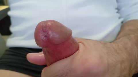 Snapshot of sparklenuts17 chatting on February 17, 2026, 4:02 pm sparklenuts17 online show from February 17, 2026, 4:02 pm