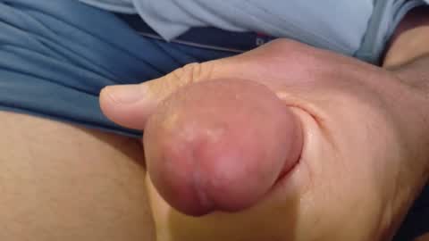 Snapshot of sparklenuts17 chatting on February 26, 2026, 1:21 pm sparklenuts17 online show from February 26, 2026, 1:21 pm