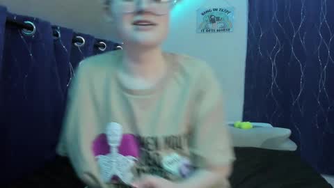 Atticus Pendragon online show from December 1, 2025, 9:20 pm