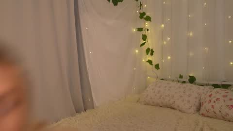 DAISY online show from January 23, 2025, 12:30 pm