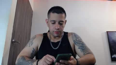 Snapshot of spartacus_cam chatting on February 10, 2025, 5:25 am online show from February 10, 2025, 5:25 am