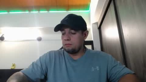 Snapshot of spartacus_cam chatting on July 29, 2026, 5:49 am online show from July 29, 2026, 5:49 am