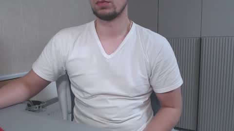 Art online show from January 12, 2025, 8:14 pm