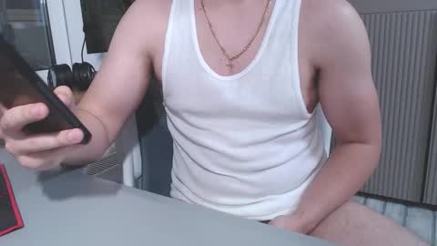 Art online show from November 7, 2025, 2:00 am