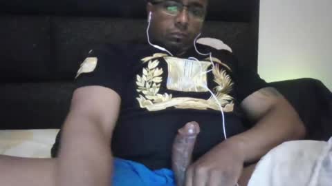 Snapshot of speed01 chatting on July 12, 2026, 8:11 pm Hot chocolate online show from July 12, 2026, 8:11 pm