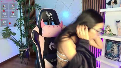 sphere_01 online show from December 5, 2025, 4:43 am