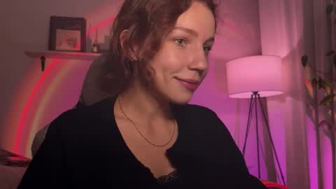 Snapshot of spicy___caramel chatting on October 18, 2025, 4:52 pm spicy___caramel online show from October 18, 2025, 4:52 pm