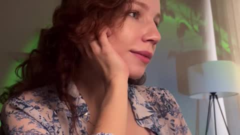 Snapshot of spicy___caramel chatting on November 25, 2025, 8:36 am spicy___caramel online show from November 25, 2025, 8:36 am