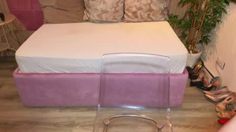 spicycarlaxx online show from April 3, 2026, 6:39 pm