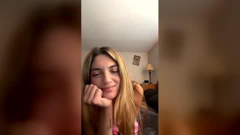 spicydiamond23 online show from May 29, 2026, 10:19 pm