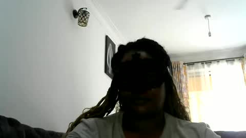 spicysirenxo online show from November 18, 2025, 12:42 pm