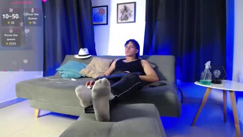 Snapshot of spike_spigell chatting on November 12, 2025, 9:14 pm Spike Spigell online show from November 12, 2025, 9:14 pm