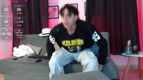 Snapshot of spike_spigell chatting on November 16, 2025, 3:34 am Spike Spigell online show from November 16, 2025, 3:34 am