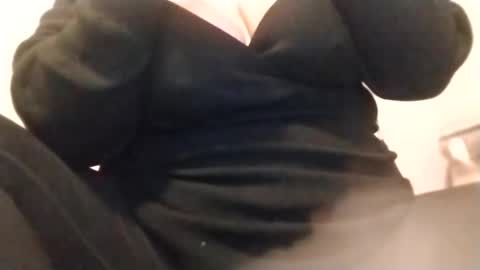 Vanessa Spade online show from October 2, 2025, 10:33 am