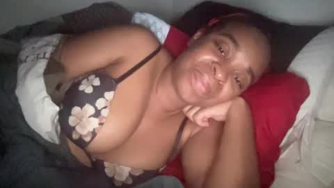 Snapshot of spinprincess_ chatting on December 16, 2024, 5:59 am Spinerina online show from December 16, 2024, 5:59 am