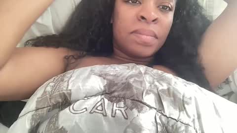 Snapshot of spinprincess_ chatting on January 20, 2025, 2:57 pm Spinerina online show from January 20, 2025, 2:57 pm