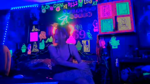 Snapshot of splashh_queen420 chatting on July 25, 2026, 10:57 am Daddy His Splash Queen online show from July 25, 2026, 10:57 am