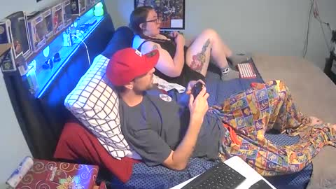 Snapshot of splitsecon chatting on October 3, 2025, 6:10 am nerdy kinkygrl420 online show from October 3, 2025, 6:10 am