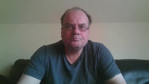 spritzer47 online show from September 28, 2025, 8:31 am