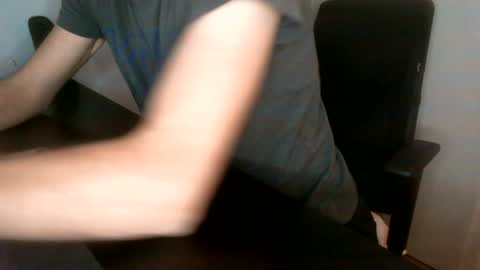 Snapshot of spritzer_11 chatting on January 13, 2025, 6:49 pm Spritzer online show from January 13, 2025, 6:49 pm