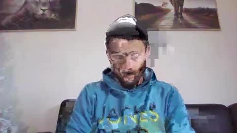 Snapshot of spyco82 chatting on December 21, 2024, 9:44 am spyco82 online show from December 21, 2024, 9:44 am