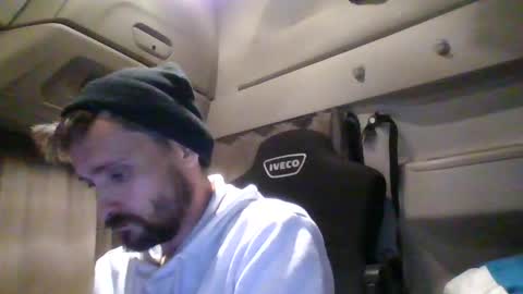 Snapshot of spyco82 chatting on January 28, 2025, 5:46 pm spyco82 online show from January 28, 2025, 5:46 pm