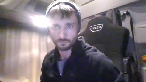 Snapshot of spyco82 chatting on February 10, 2025, 6:35 pm spyco82 online show from February 10, 2025, 6:35 pm