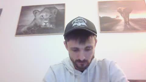 Snapshot of spyco82 chatting on February 22, 2025, 7:45 am spyco82 online show from February 22, 2025, 7:45 am