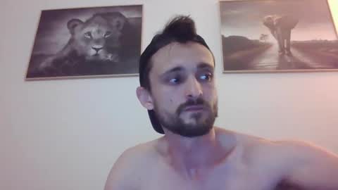 Snapshot of spyco82 chatting on February 22, 2025, 6:52 pm spyco82 online show from February 22, 2025, 6:52 pm