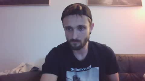 Snapshot of spyco82 chatting on February 28, 2025, 5:37 pm spyco82 online show from February 28, 2025, 5:37 pm