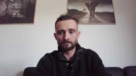 Snapshot of spyco82 chatting on March 7, 2025, 1:40 pm spyco82 online show from March 7, 2025, 1:40 pm