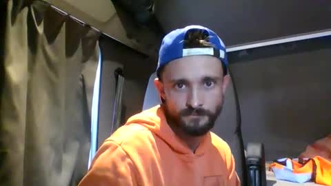 Snapshot of spyco82 chatting on October 22, 2025, 2:17 pm spyco82 online show from October 22, 2025, 2:17 pm