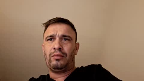 Snapshot of squalo1987 chatting on March 1, 2026, 7:10 am squalo1987 online show from March 1, 2026, 7:10 am