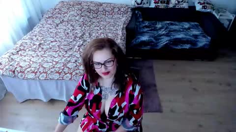 Kim online show from December 21, 2025, 10:00 am