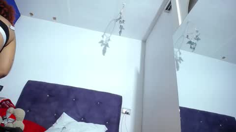 squirter_girl69 online show from November 10, 2025, 3:27 am