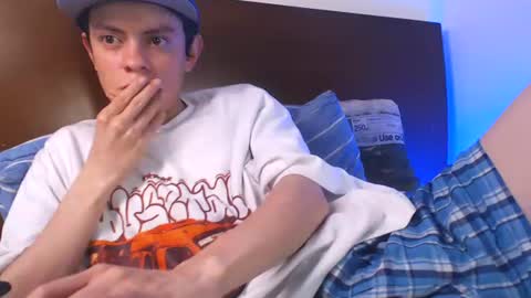 sr_bolaiinas online show from June 22, 2026, 6:27 pm