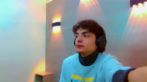 ethan online show from December 4, 2025, 2:15 pm