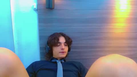 Snapshot of sr_bonnyethan chatting on April 22, 2026, 1:12 pm ethan online show from April 22, 2026, 1:12 pm