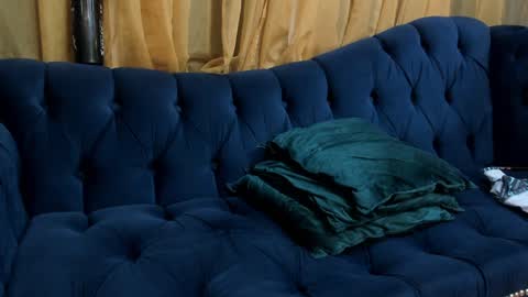 JOHAN online show from December 6, 2024, 11:25 pm