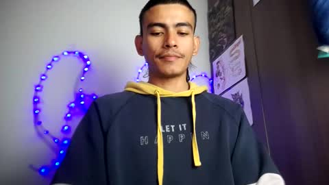 sorry mom online show from December 14, 2025, 12:21 pm