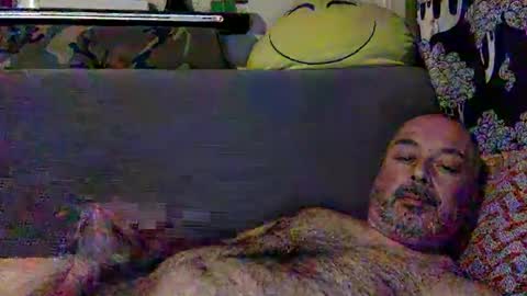 Snapshot of srekos38 chatting on December 27, 2024, 10:37 pm srekos38 online show from December 27, 2024, 10:37 pm