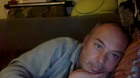 Snapshot of srekos38 chatting on January 5, 2025, 8:10 pm srekos38 online show from January 5, 2025, 8:10 pm