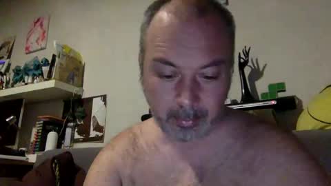 Snapshot of srekos38 chatting on January 14, 2025, 1:47 am srekos38 online show from January 14, 2025, 1:47 am