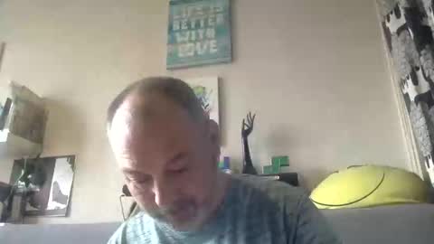 Snapshot of srekos38 chatting on February 9, 2025, 8:11 am srekos38 online show from February 9, 2025, 8:11 am