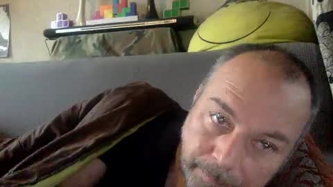 Snapshot of srekos38 chatting on February 23, 2025, 8:28 am srekos38 online show from February 23, 2025, 8:28 am