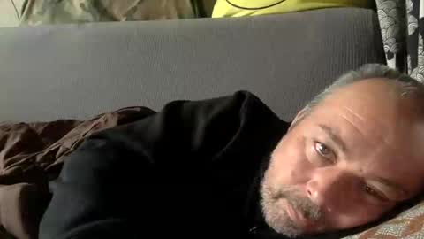 Snapshot of srekos38 chatting on February 25, 2025, 12:55 pm srekos38 online show from February 25, 2025, 12:55 pm