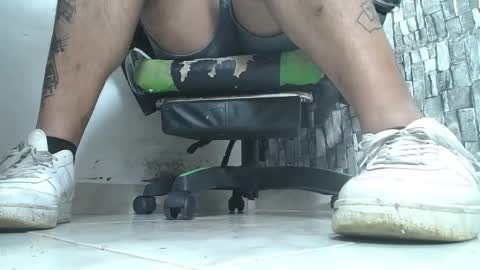 sr master cum its my old account online show from October 19, 2025, 12:22 am